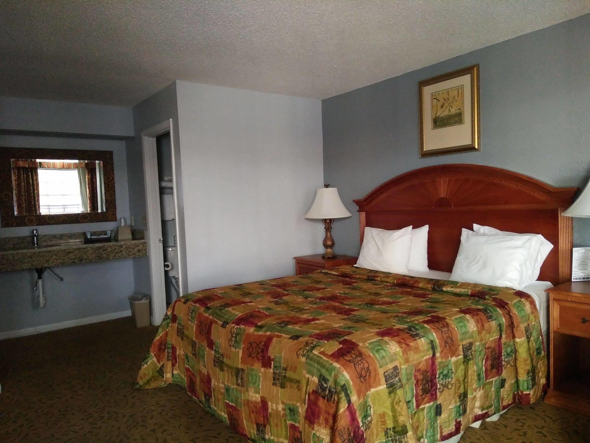 Travelodge By Wyndham Venice Venice Gardens Екстериор снимка